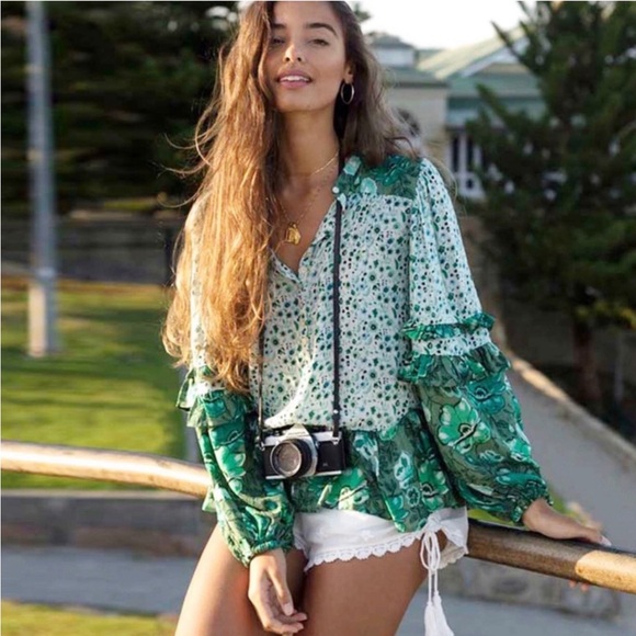 Peasant Gypsy Ballon Long Sleeve Tiered Floral Print Top Women’s Size Small NWOT - Picture 4 of 9